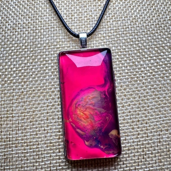 Artistic Pink and Red Pendant Handmade Hand Painted OOAK Necklace 18’ 4174 B - Picture 10 of 10